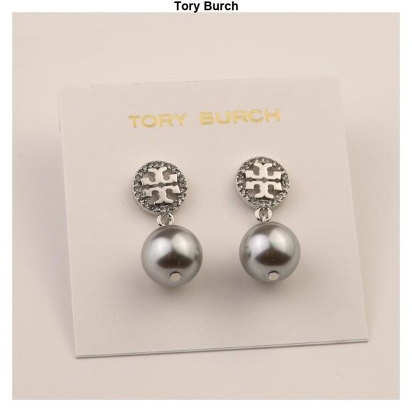 Tory Burch Roxanne Circle Stud Earrings Rolled Brass/Pale  Tory Burch Earrings(Brand New)
